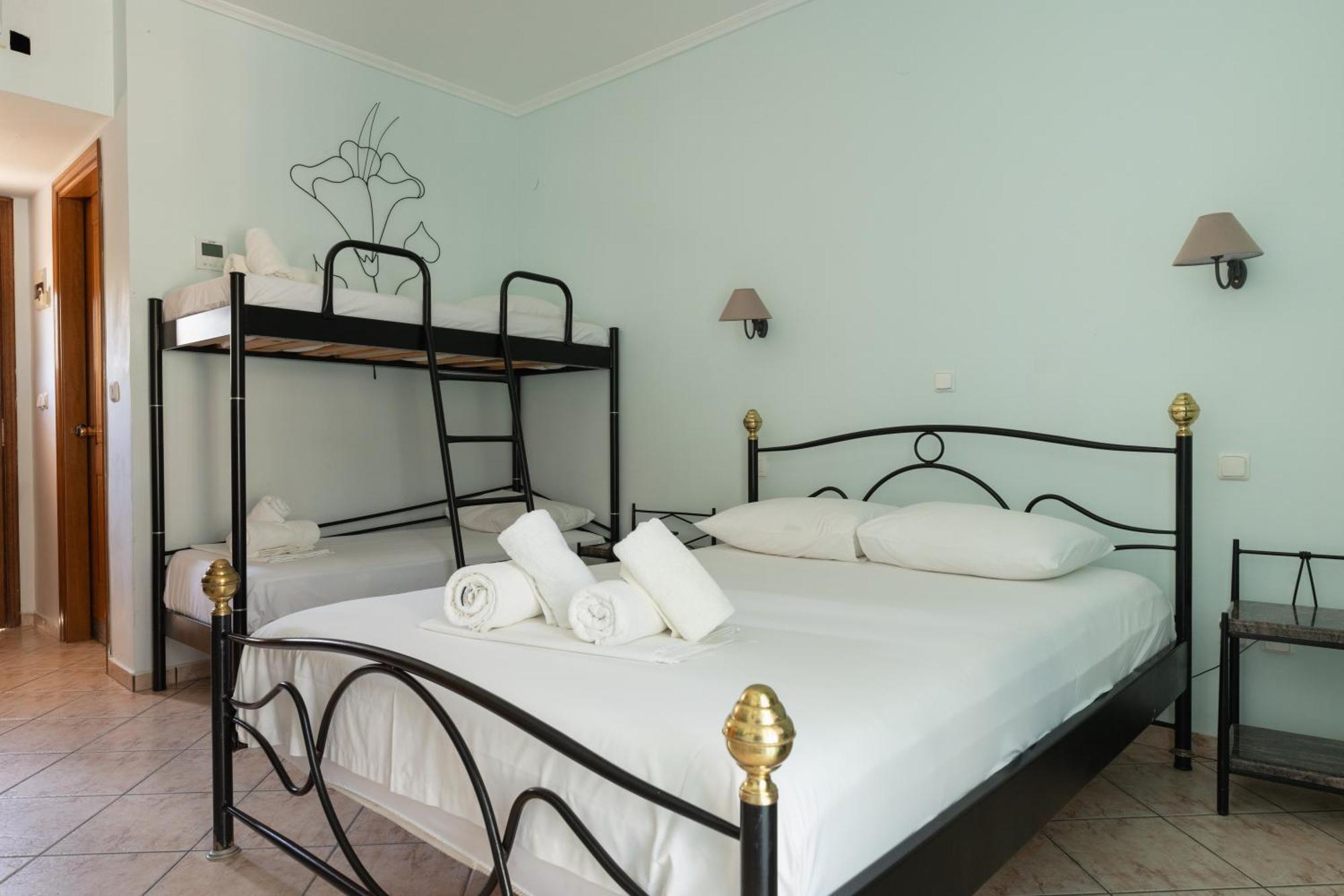 Hotel Makednos Нікіті Екстер'єр фото