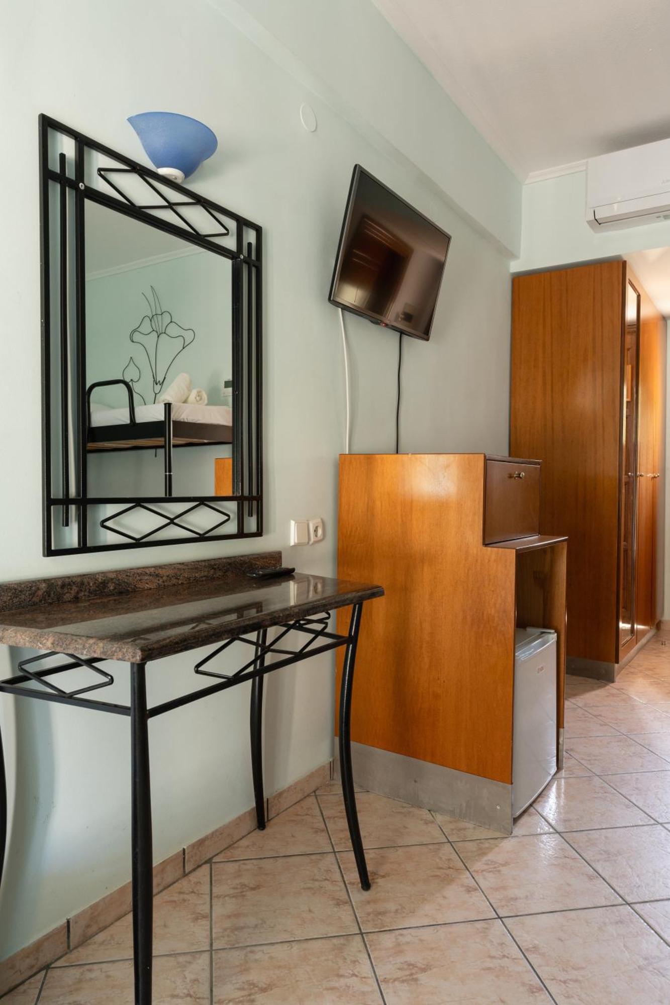 Hotel Makednos Нікіті Екстер'єр фото