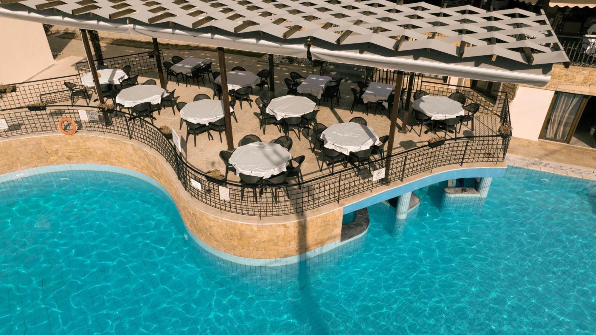 Hotel Makednos Нікіті Екстер'єр фото